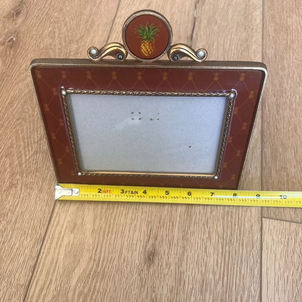 Vintage Pineapple Enamel Picture Frame Gold Tone Brown 4x6 Tabletop Decor